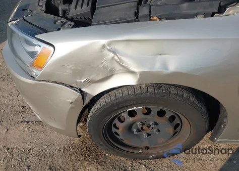 2014 Volkswagen Jetta 1.8T Se from USA, damaged, VIN 3VWD17AJ5EM273418